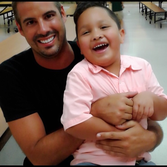 Meet your Posher, Kyle - Picture 5 of 7